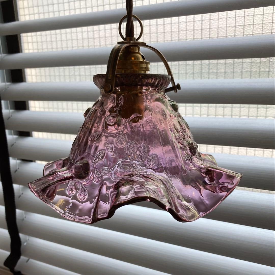 フェントン　ガラスランプシェードオパールセント　アンティーク