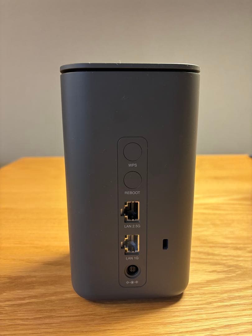 docomo  5G HR02セット