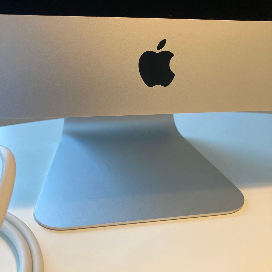 【美品】iMac 21.5-inch, Late 2015,i5,SSD