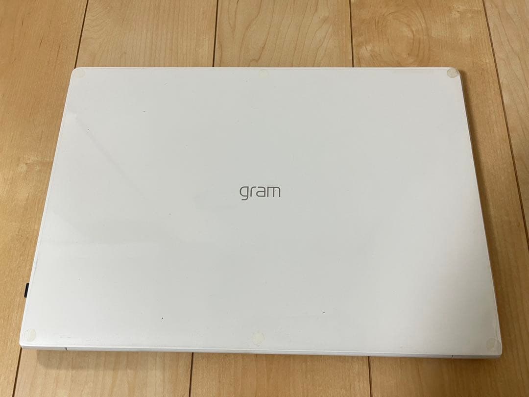 LG gram パソコン 17インチ 韓国モデル