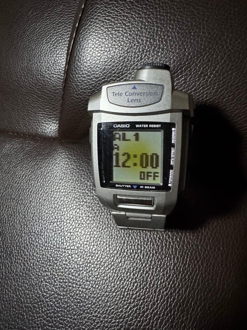 [レア・美品] カシオ WQV-1 リストカメラ
