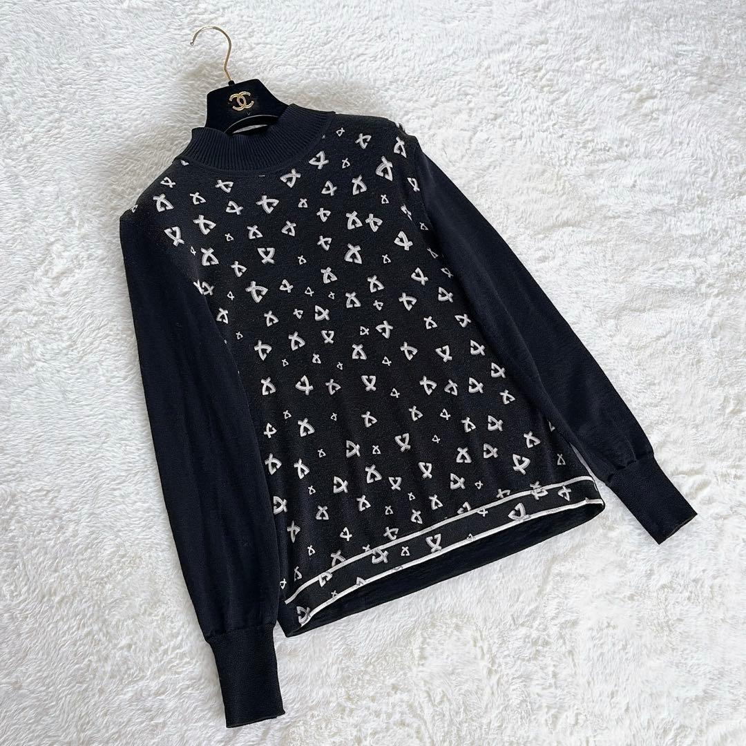 美品✨希少【レオナール】ウール100%総柄ロゴ タートルネックニット 黒 40