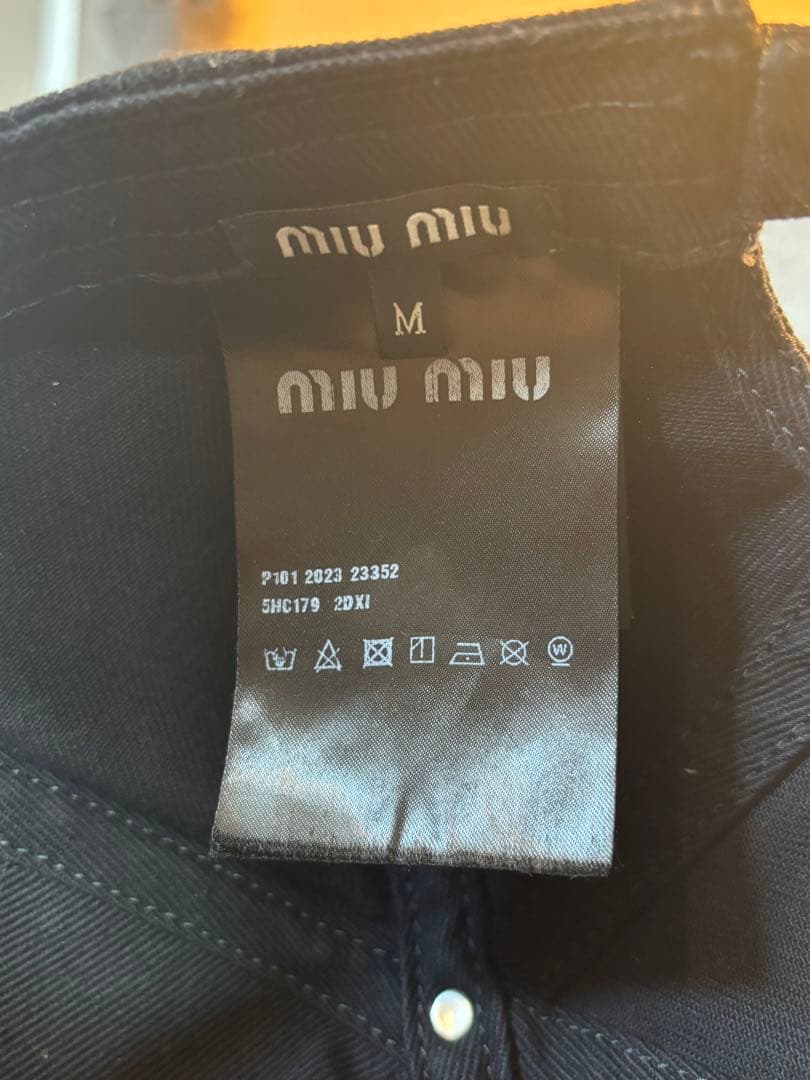 miu miu キャップ