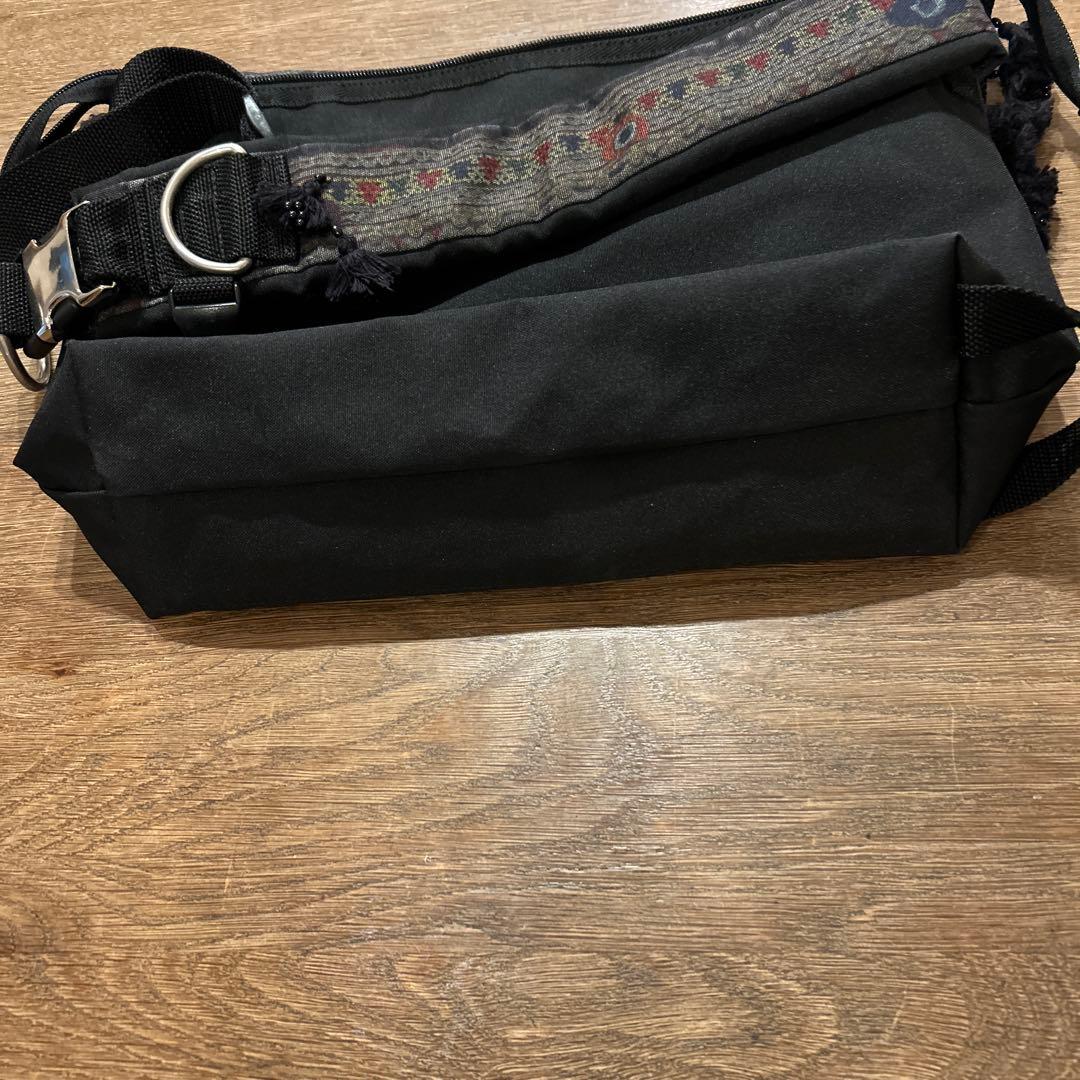 刺繍フリンジ　転写　メッセンジャーバッグ　アンダーカバー