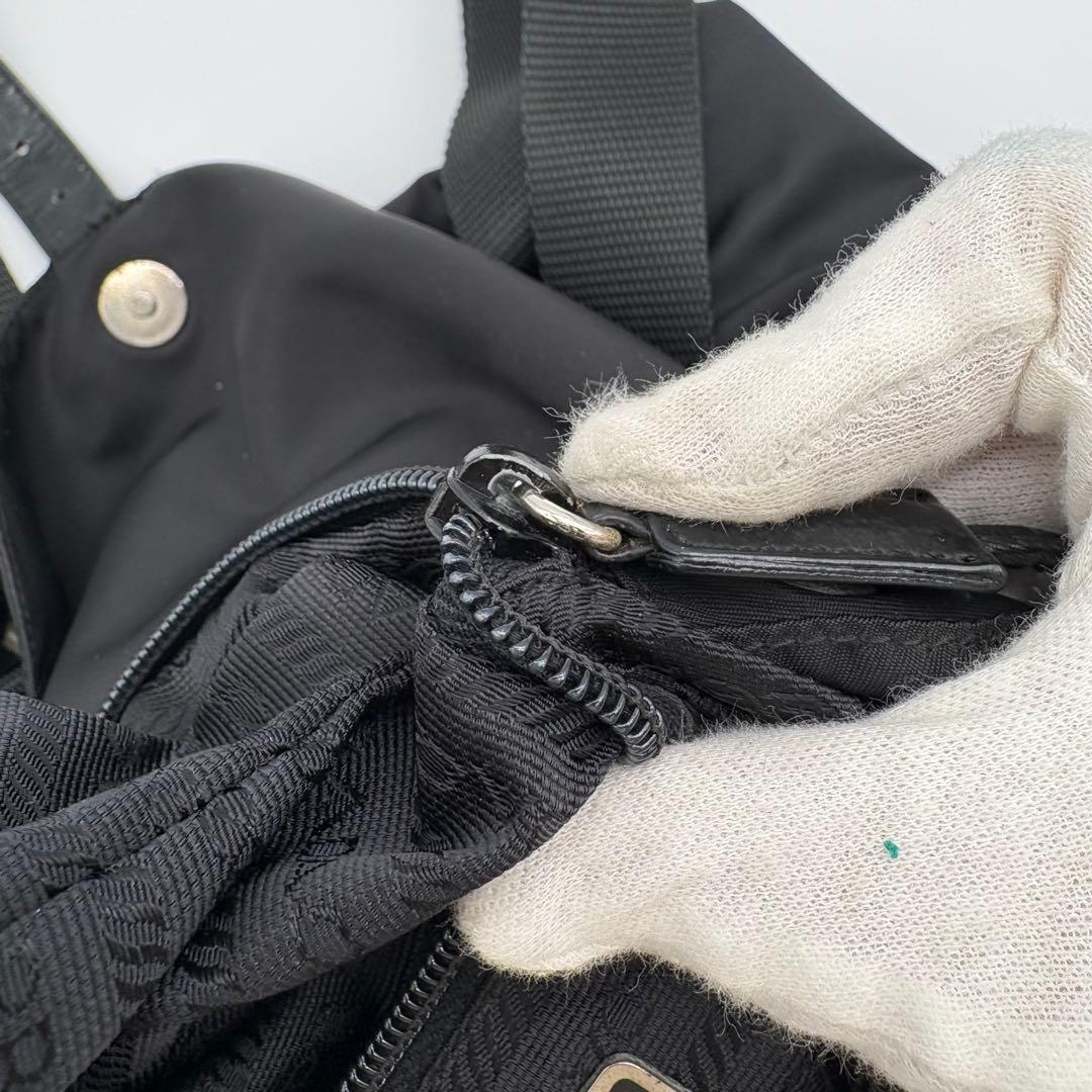 美品　PRADA プラダ リュック バックパック 三角ロゴ 巾着 ナイロン 黒