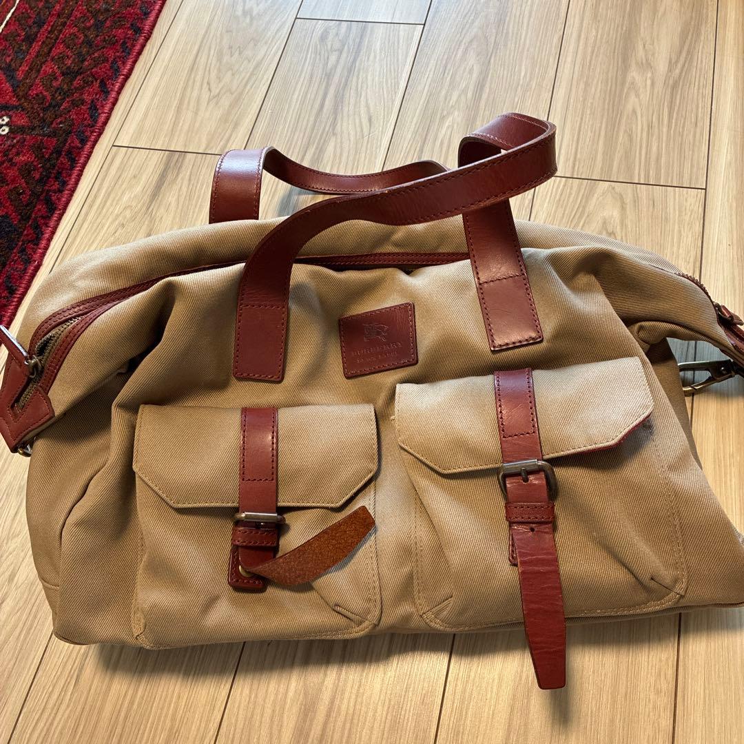 容量　BURBERRY 2way ボストンバッグ レザー　ホースロゴプレート