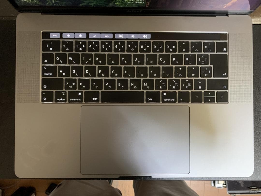 美品 MacBook Pro A1990 2018 i7/16GB/512GB