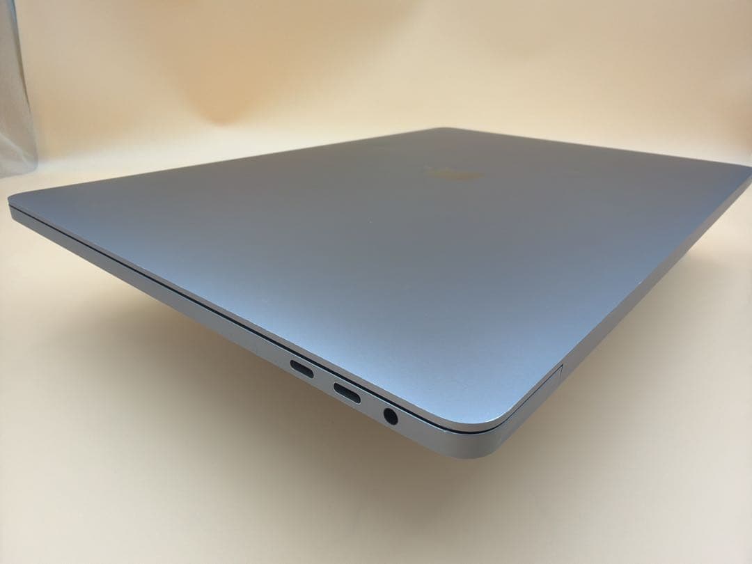 Macbook Pro 2019 16inch 32GB 1TB スペースグレイ