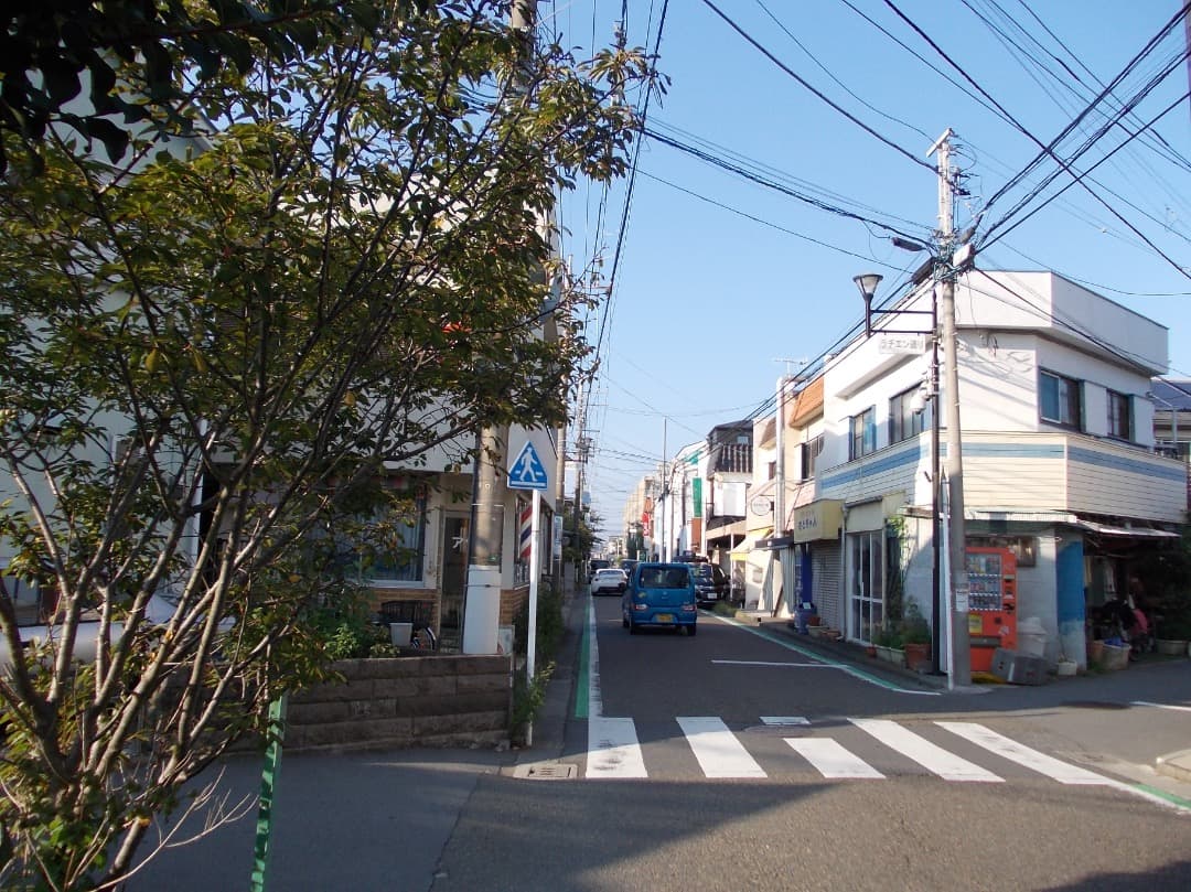 SDカード、リーダー付【動作確認済】Nikon COOLPIX L23 シルバー