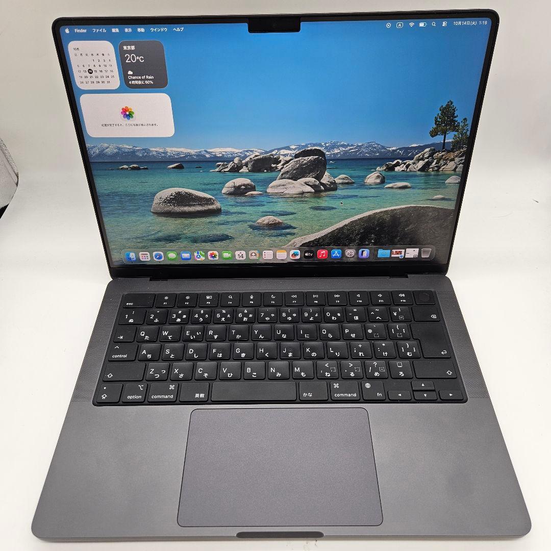 Macbook Pro 2023 14インチ Apple M3 Pro