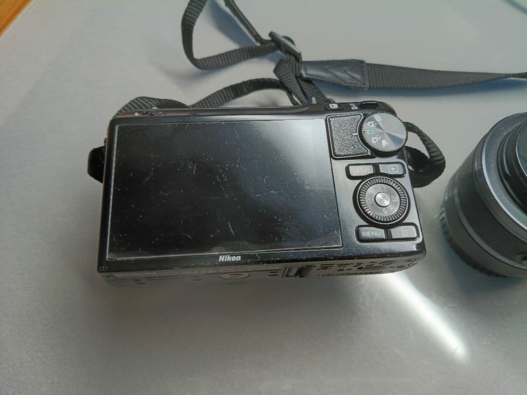 Nikon 1 J2ダブルズームキット