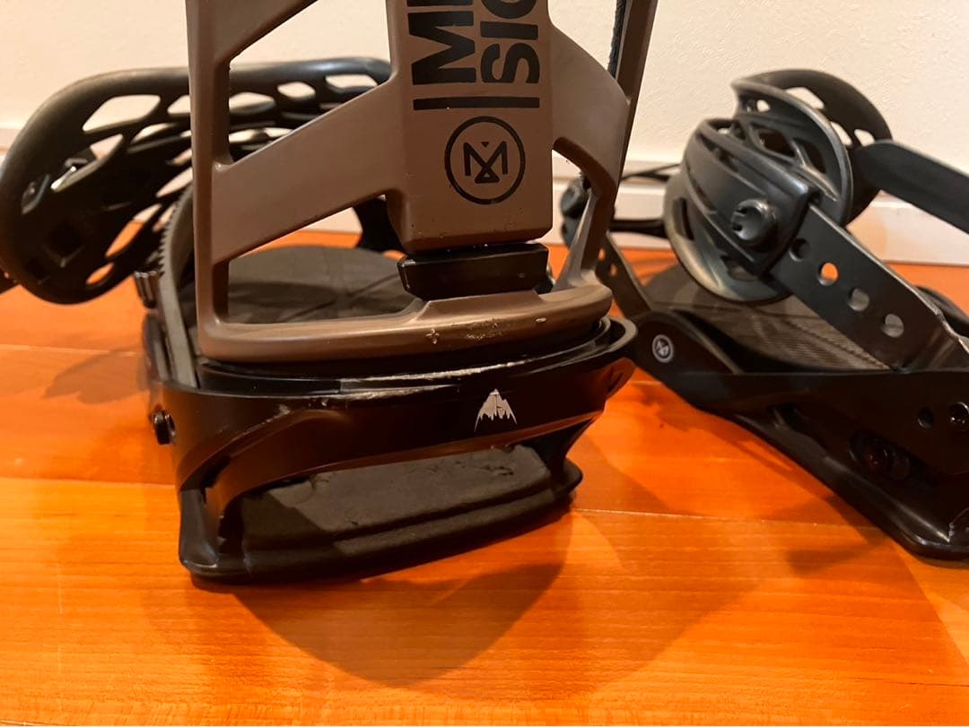 19-20 BURTON MISSION Mサイズ