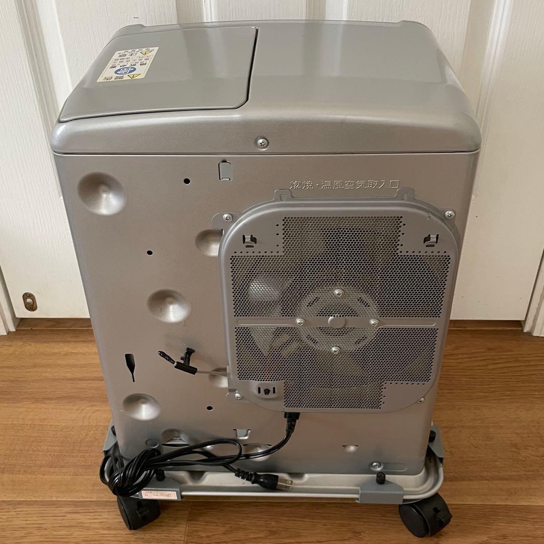 ダイニチ 石油ファンヒーター シルバー