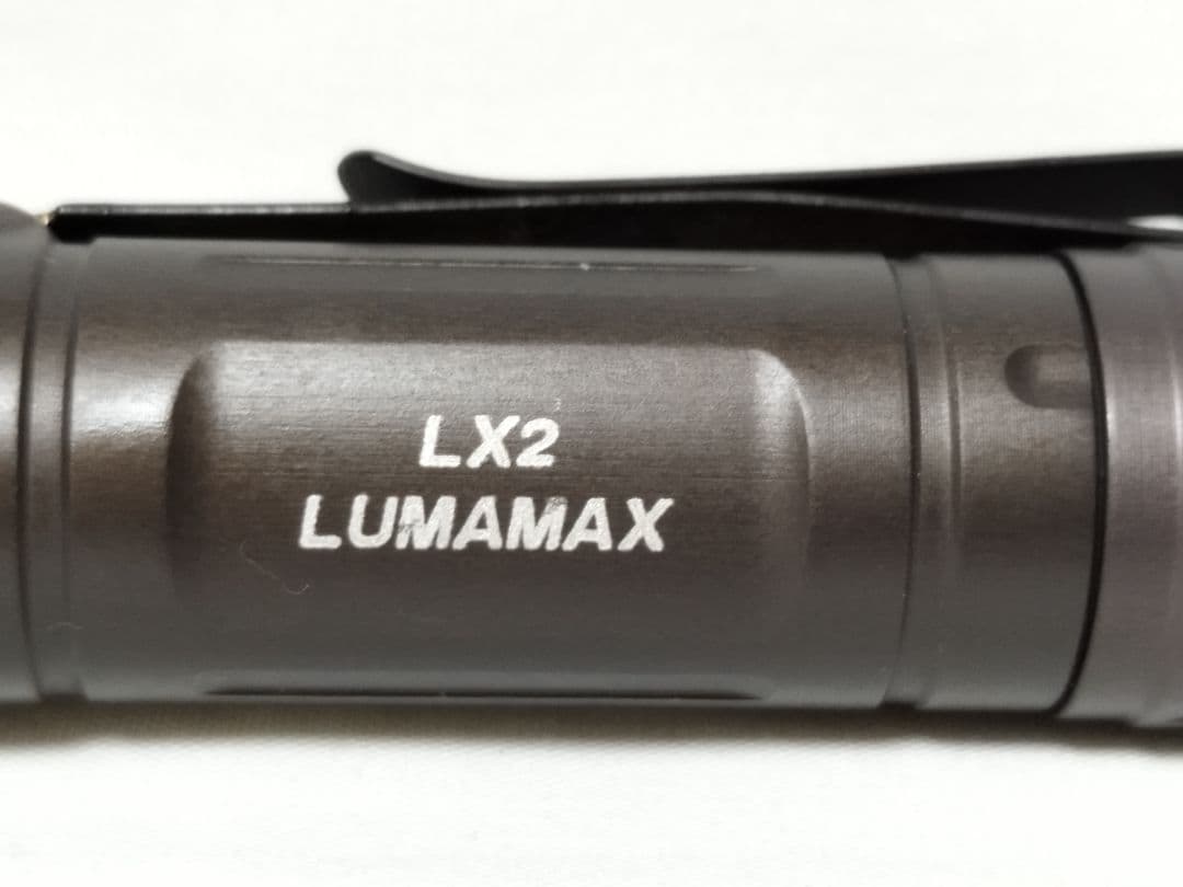 (J-30)SURE-FIRE LX2 LUMAMAXフラッシュライト　ユーズド