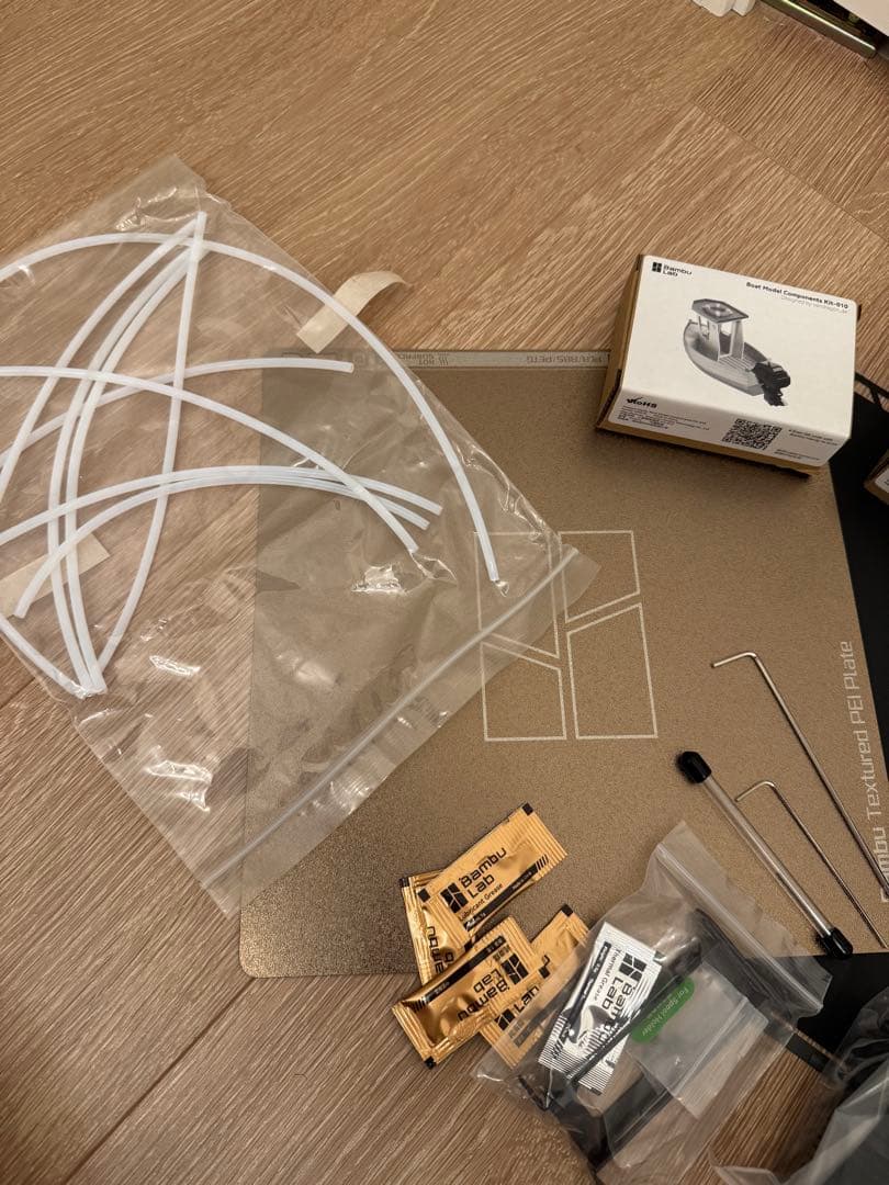 【美品】Bambu Lab X1-Carbon 3D プリンター　ams付き