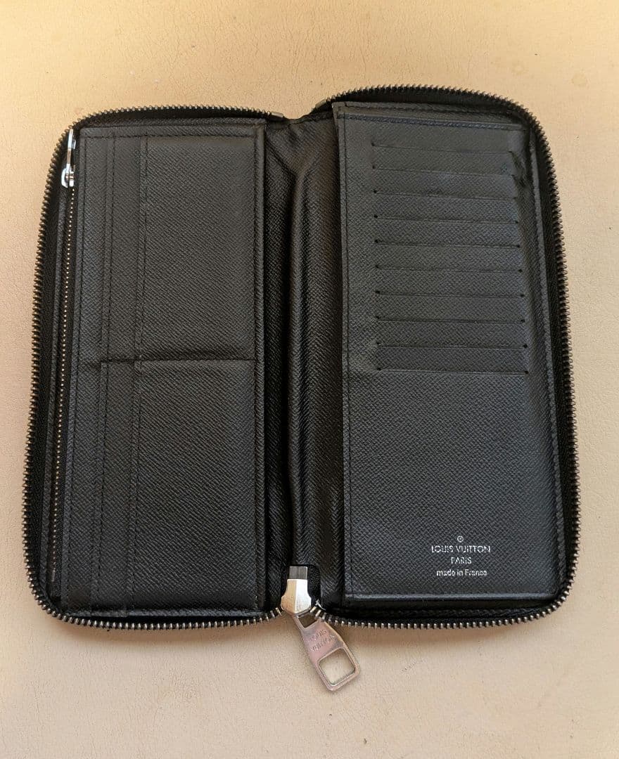 川*記様 ルイヴィトン　モノグラム　エクリプス　ヴェルティカル