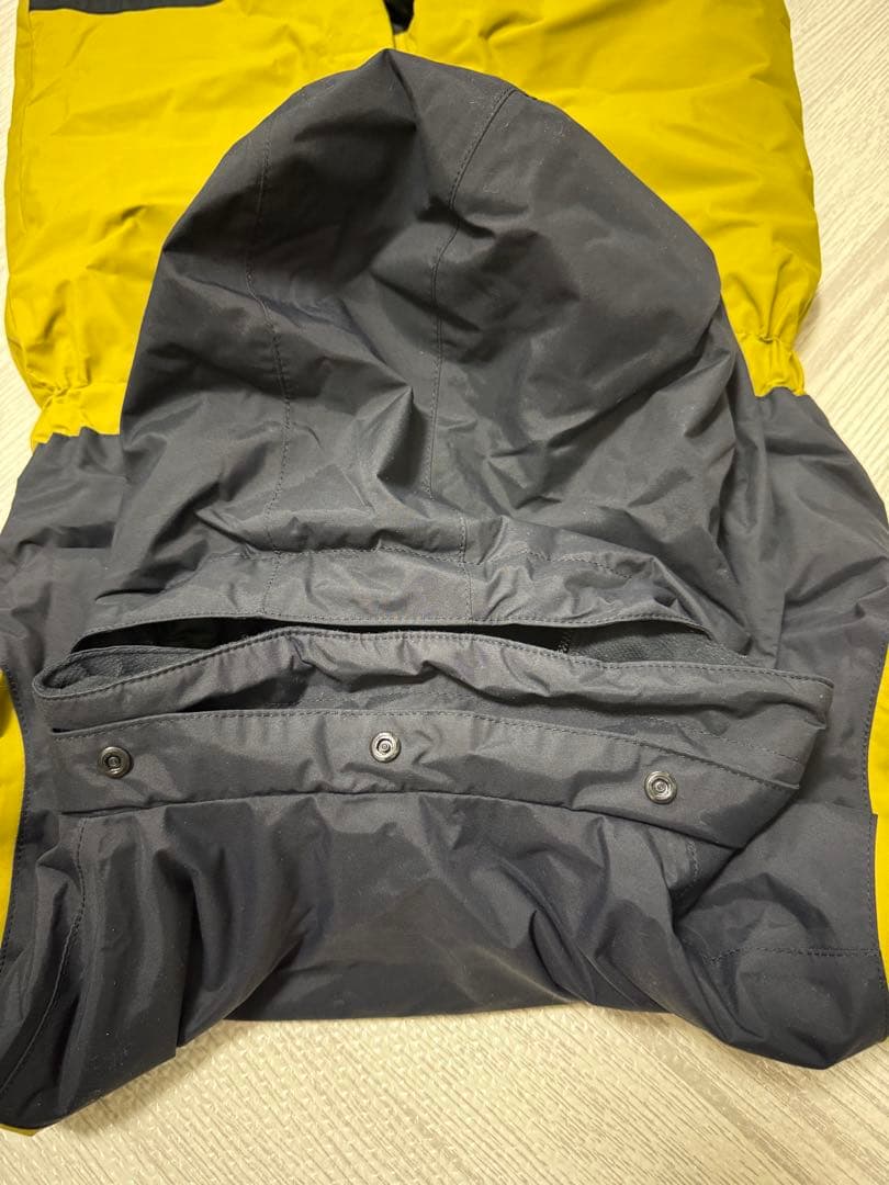 【最終価格】THE NORTH FACE 子供用スノーボードウェア 100