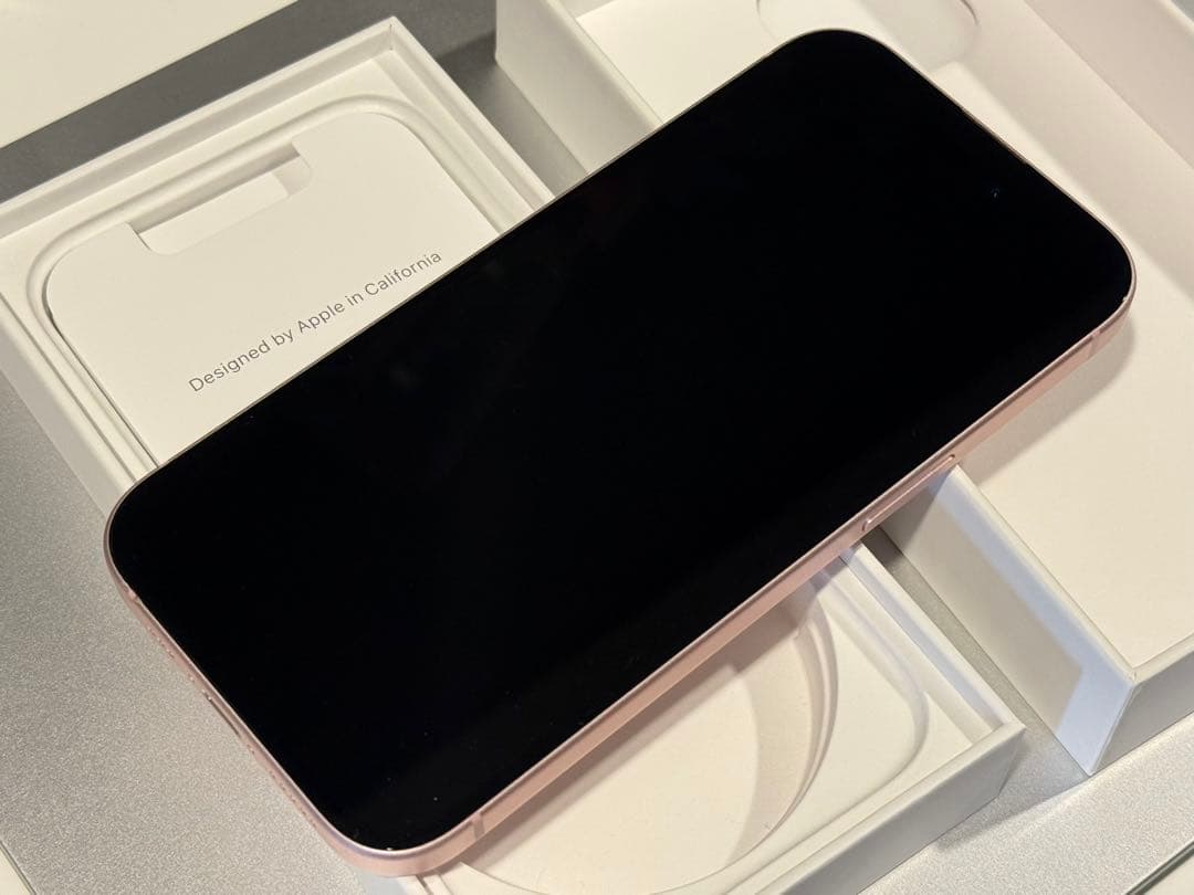 iPhone15 256GB ピンク