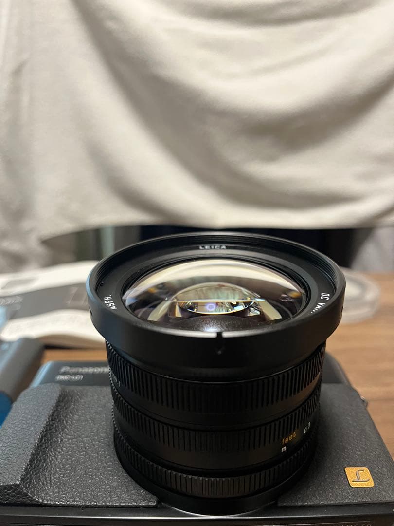 カイ様　Panasonic LUMIX DMC-LC1