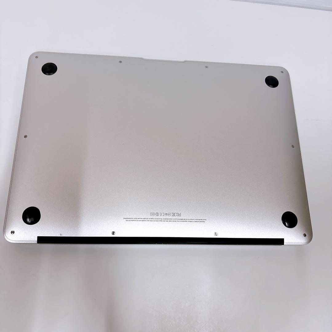 通電確認のみ Apple MacBook Air A1466