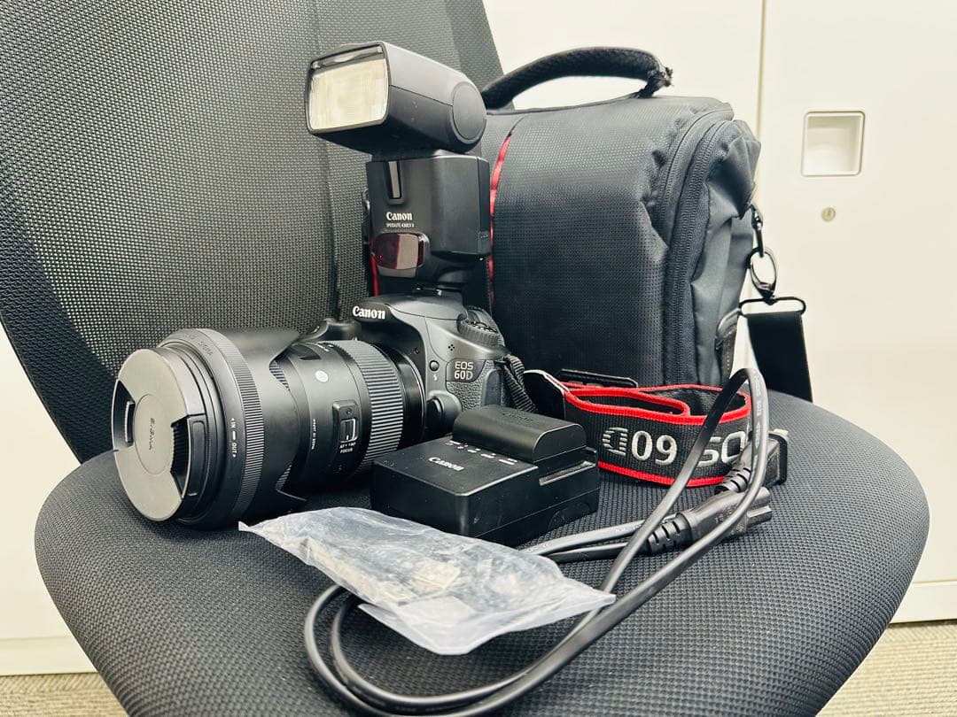 Canon EOS 60D Sigma 18-35mm フラッシュ付き