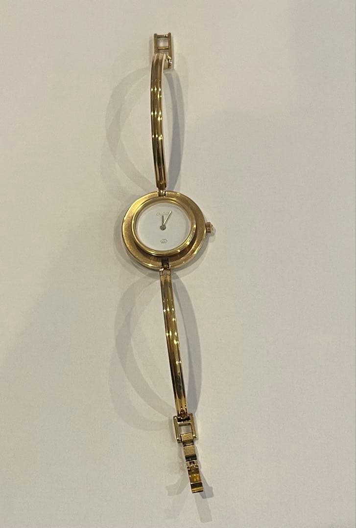 GUCCI チェンジベゼル　ゴールドウォッチ