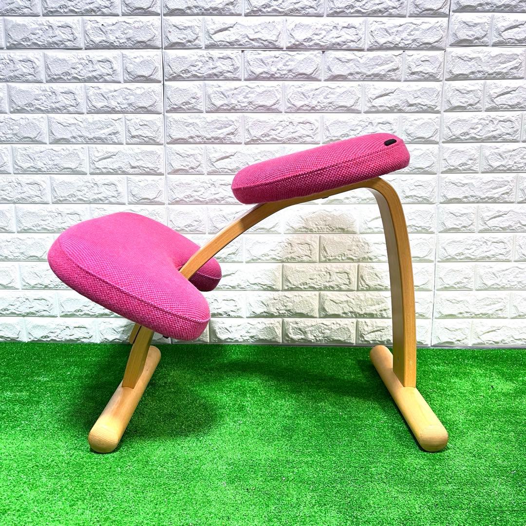 RYBO リボ社 balans EASY バランスチェアー　ピンク　姿勢矯正