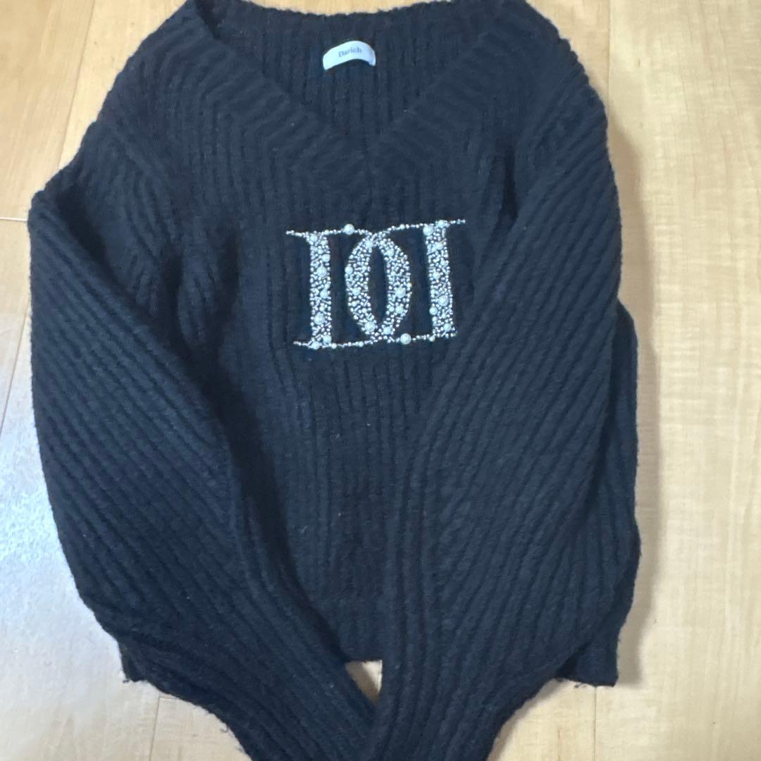 ダーリッチ　新作ニット