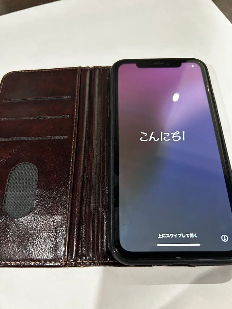 格*空様 iPhone XR 128GB（手帳型ケース付き）