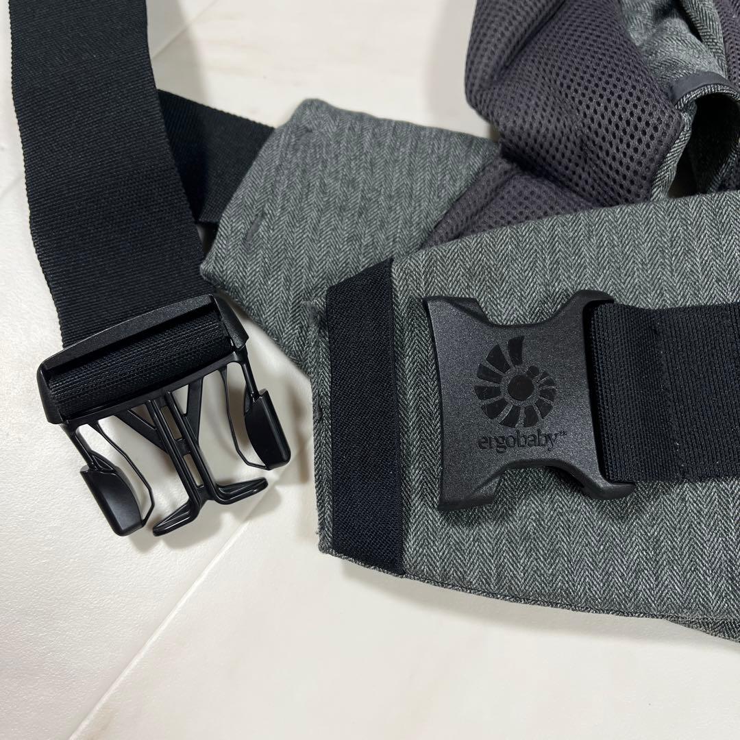 美品 エルゴ オムニ360 クールエア メッシュ抱っこ紐 オムニブリーズ