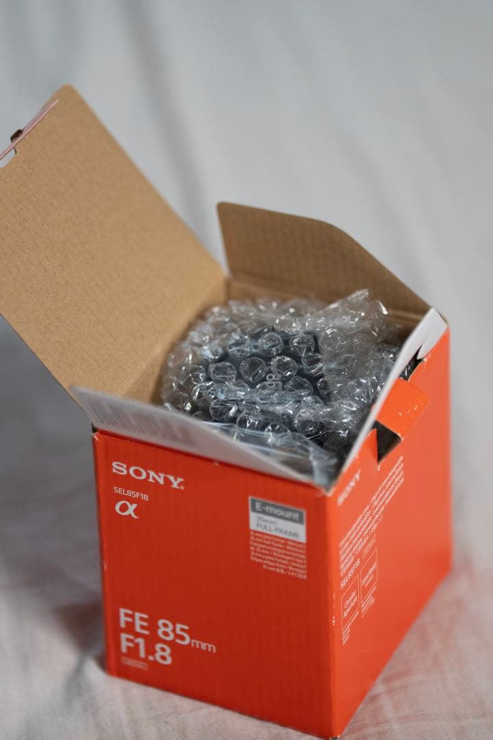 Sony FE 85mm F1.8 レンズ 本体