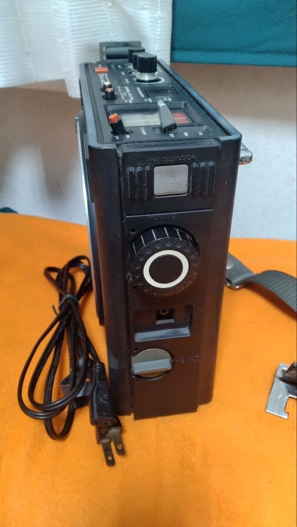 【動作します】ナショナル　クーガー　3バンドラジオ　RF-888 電源コード付