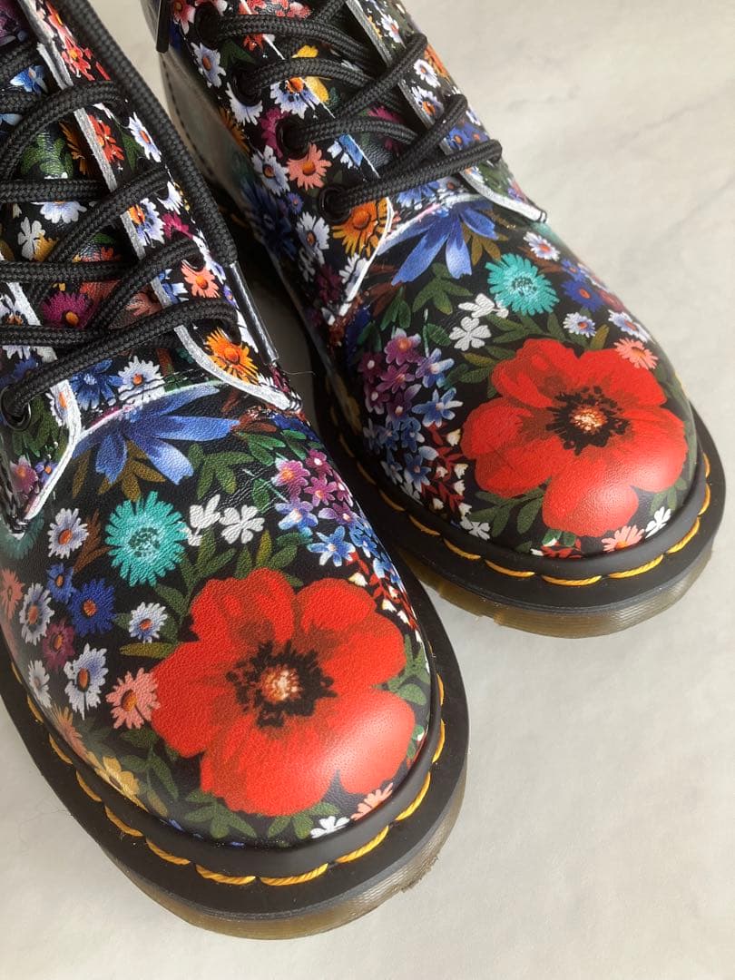 【未使用級】Dr.Martin　ドクターマーチン　花柄ブーツ US5 24cm