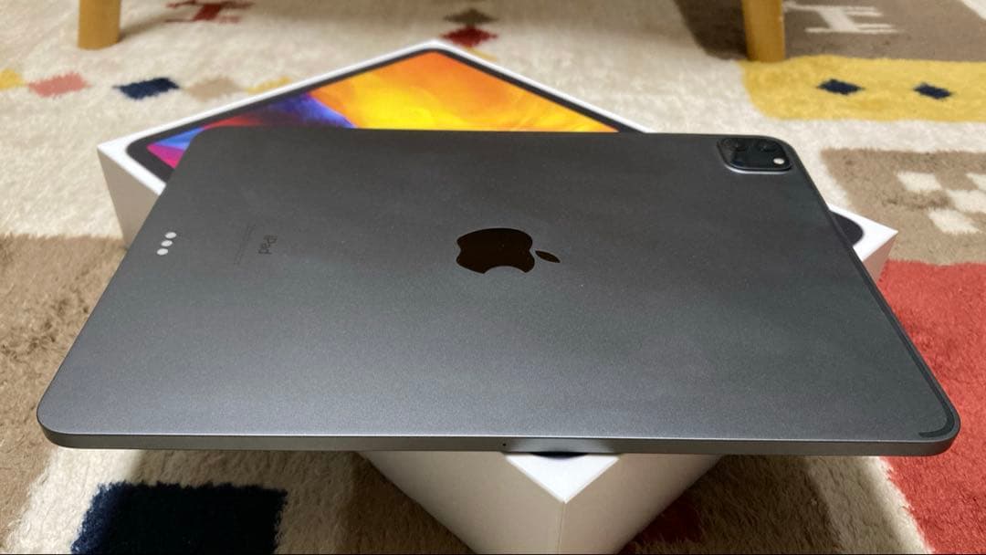 良品 iPad Pro 11インチ (第2世代)スペースグレイ 128GB 完品