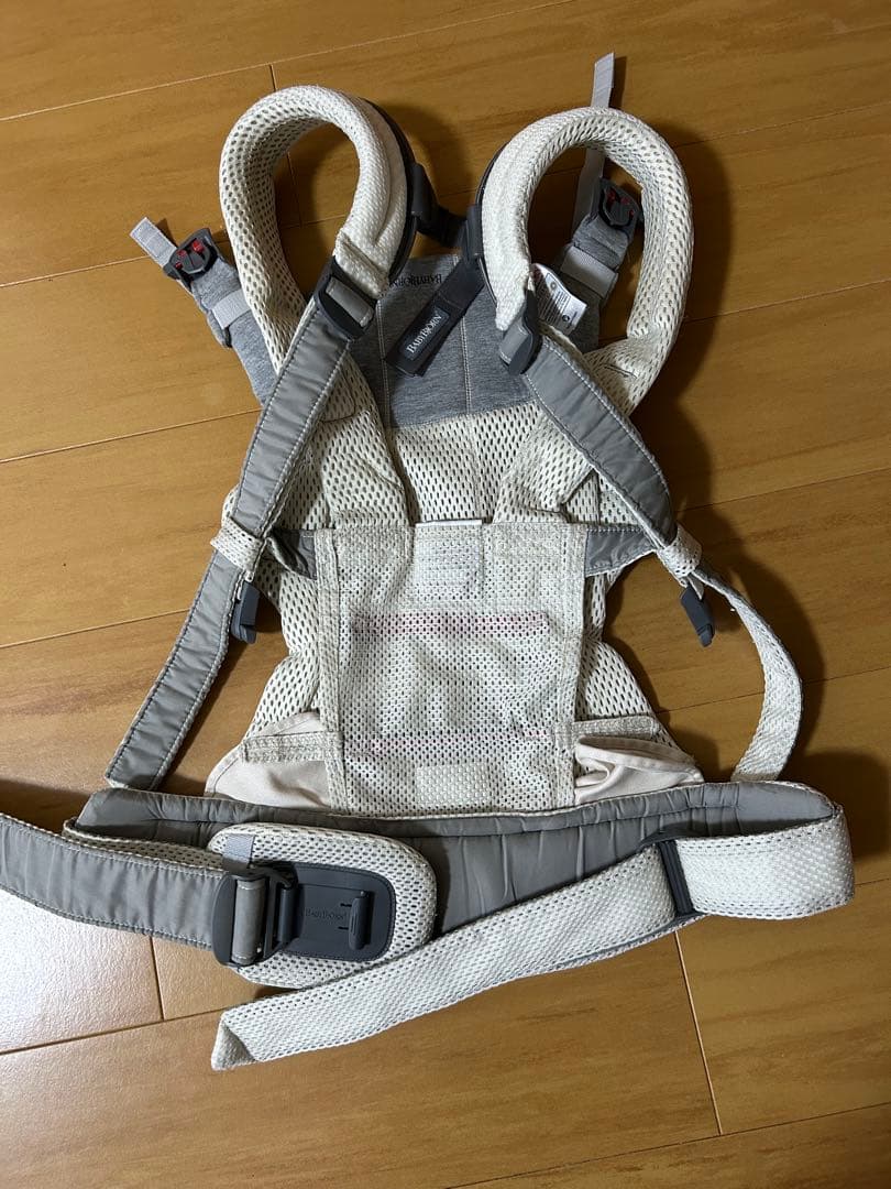 ベビービョルン ハーモニー クリーム