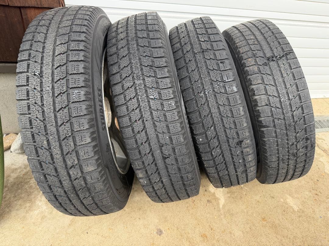 ジムニーJB23純正ホイールとスタッドレスタイヤ4本セット