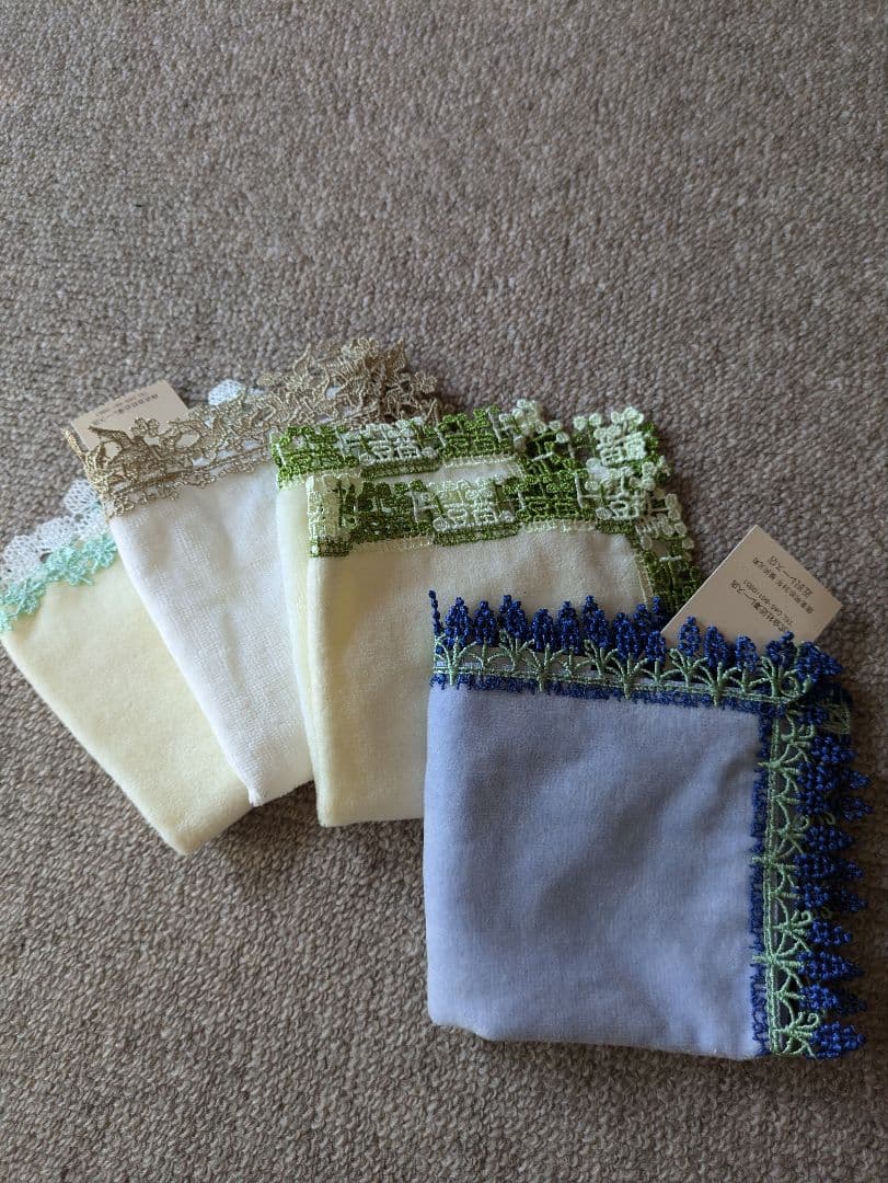 Hi*Naさま専用　近沢レース　ハンカチ　5枚セット