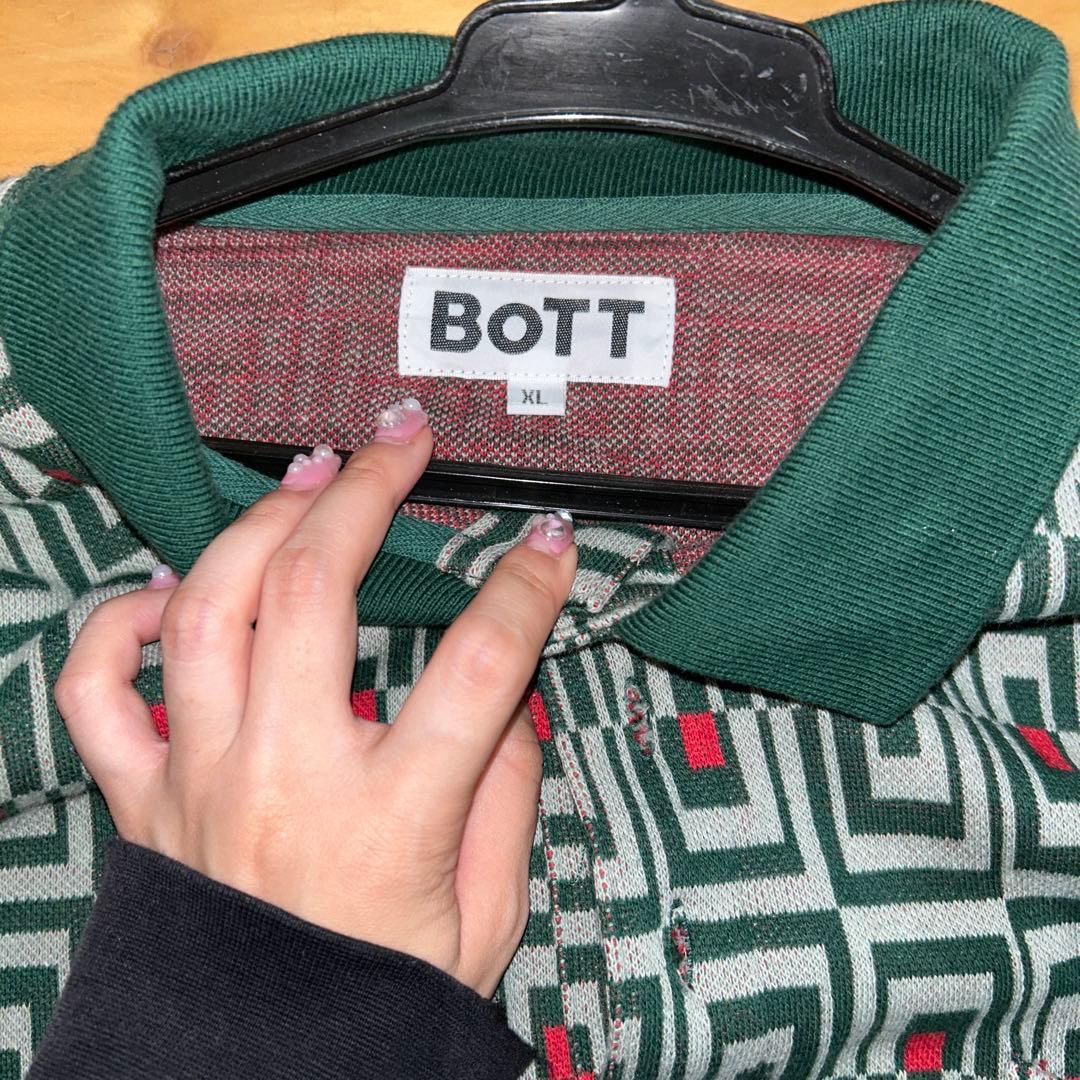 Bott グリーン　　XL