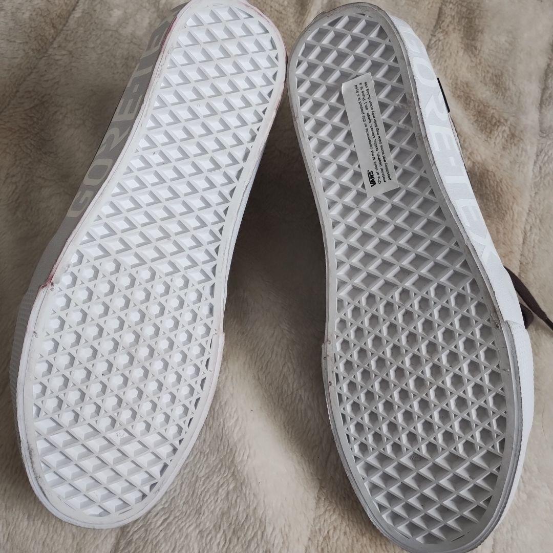 バンズ☆ゴアテックス☆新品　27.5