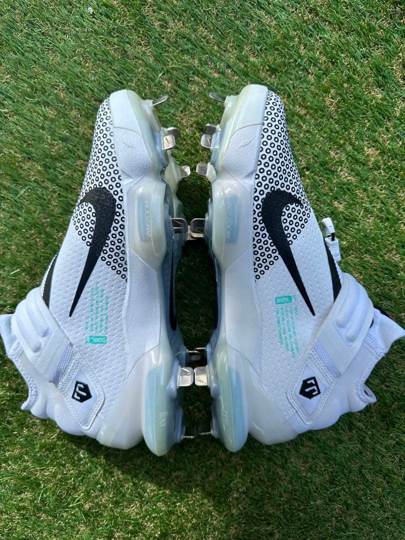 Nike Trout スパイク ホワイト/ブラック　26cm