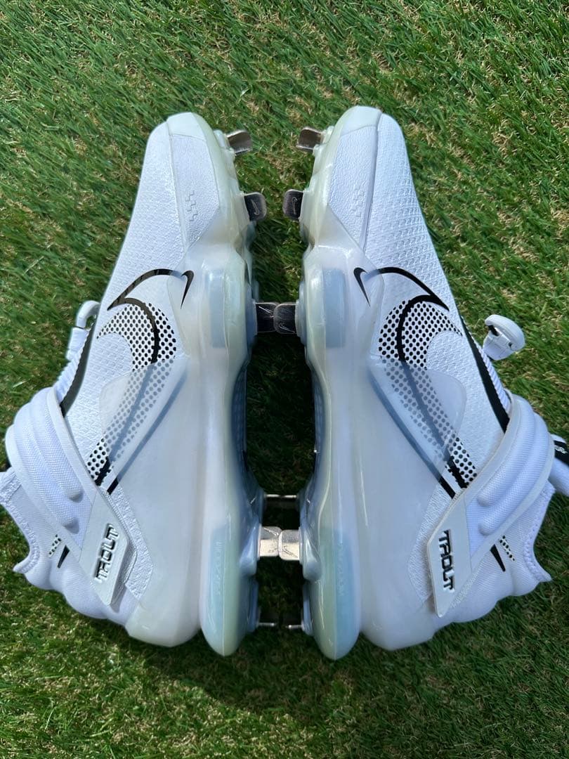 Nike Trout スパイク ホワイト/ブラック　26cm
