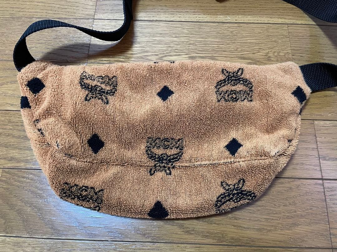 MCM 1点物 カスタムハンドメイド ボディバッグ BAG