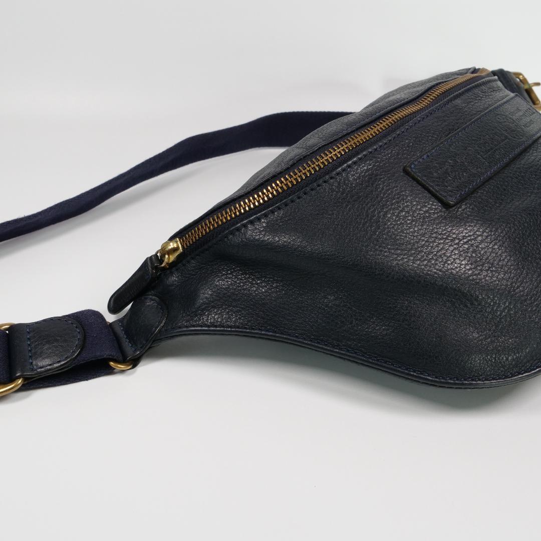 極美品✨フェリージ 1052 オールレザー ボディバッグ ネイビー シボ革