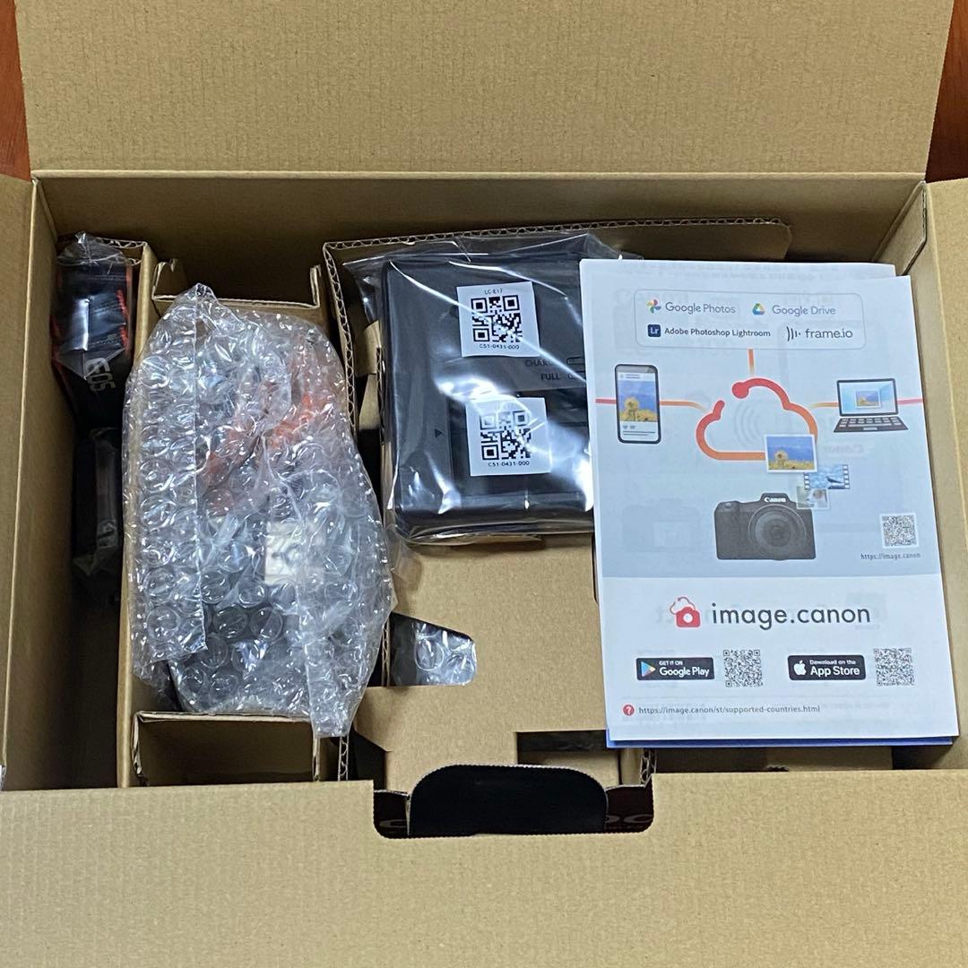 キヤノンEOS R100ダブルズームキット 18-45mm 55-210mm