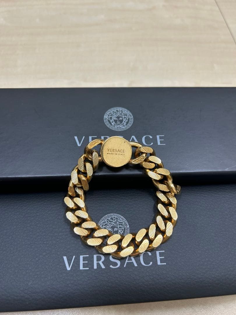 VERSACE ゴールド チェーンブレスレット