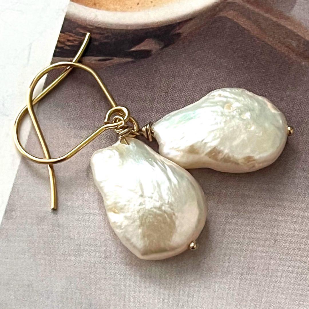 ちか☺︎ 3点作品☆ 宝石質マロン型ブラックラブラドライトピアス