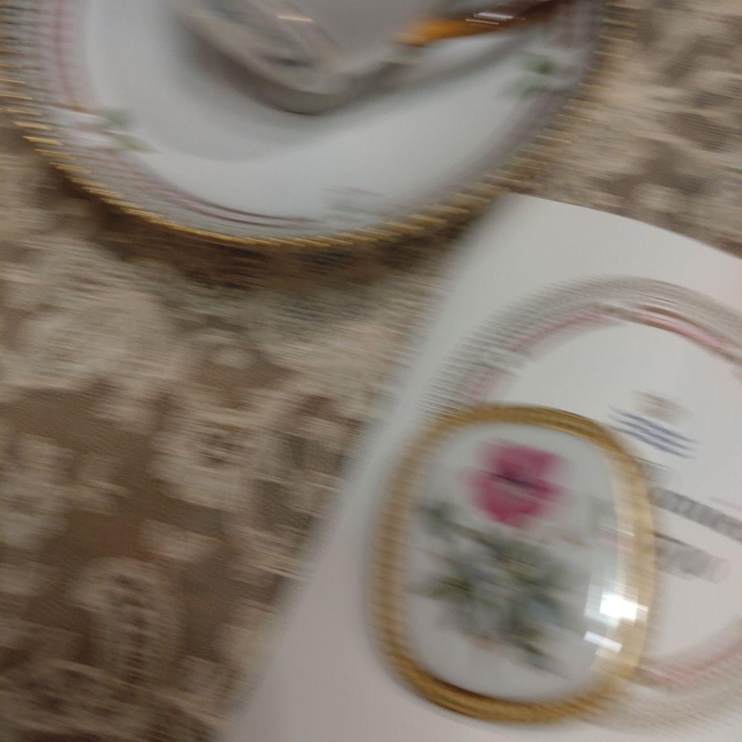 ロイヤルコペンハーゲン　フローラダニカ　ブローチ