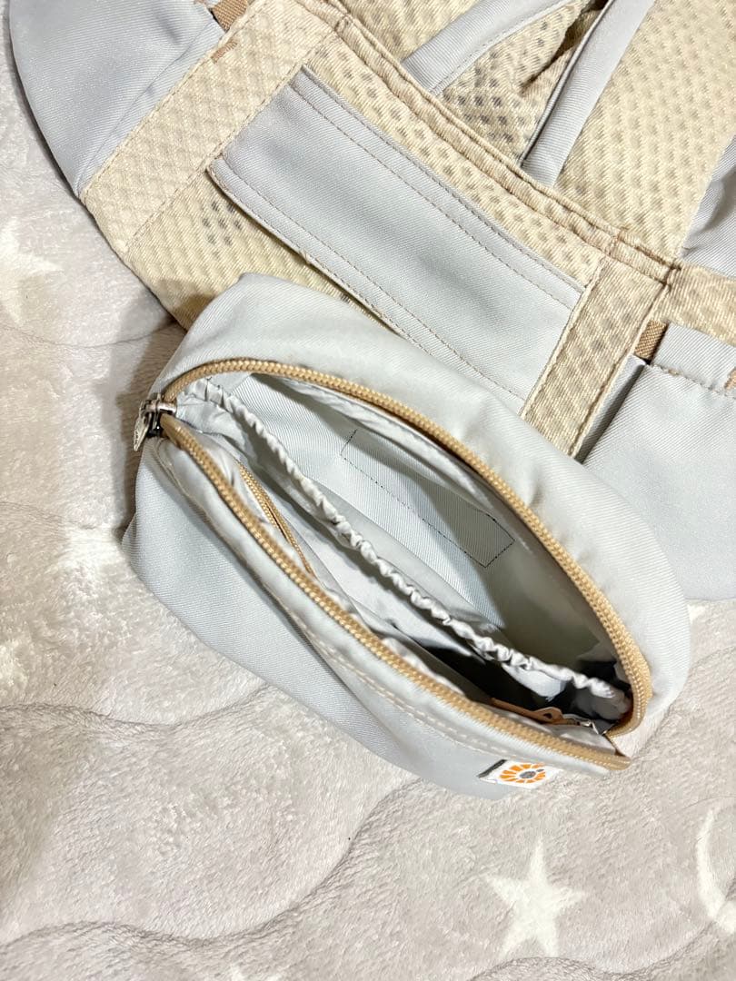 【値下げしました】エルゴ　オムニブリーズ　抱っこ紐