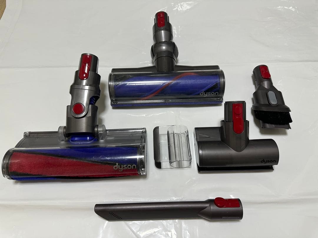 Dyson 掃除機 SV15