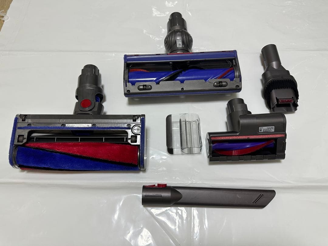 Dyson 掃除機 SV15